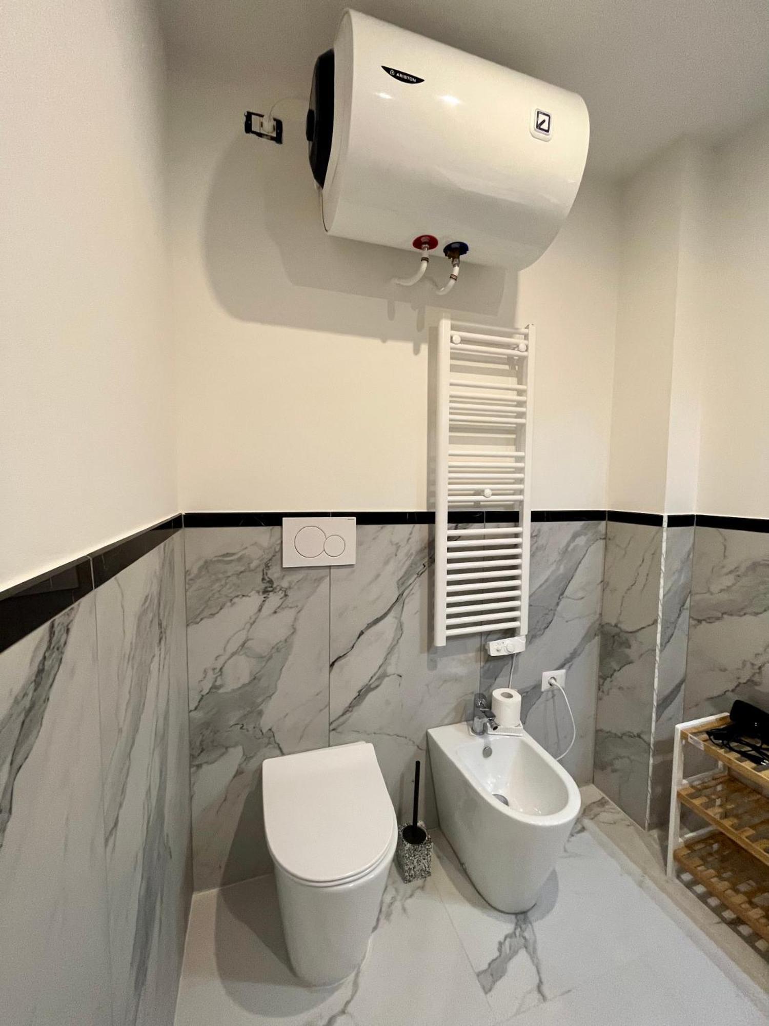 הוילה מילאנו Residenza Elegante - A 5 Fermate Dal Duomo מראה חיצוני תמונה